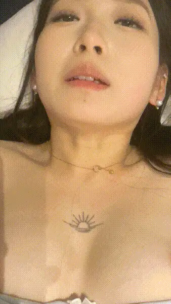 [4V/65MB]极品大奶少妇和男上司酒店露脸偷情